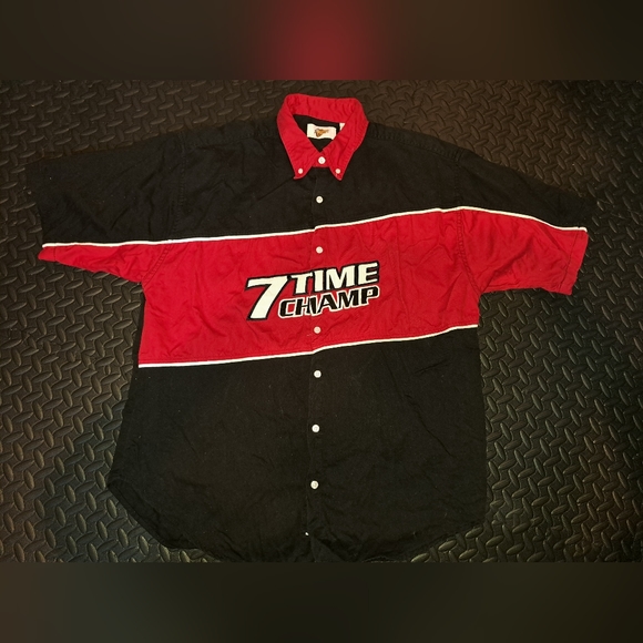 7 time champ Dale Earnhardt nascar button up shirt - Picture 3 of 13